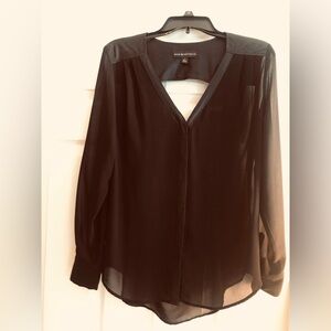 Women’s blouse